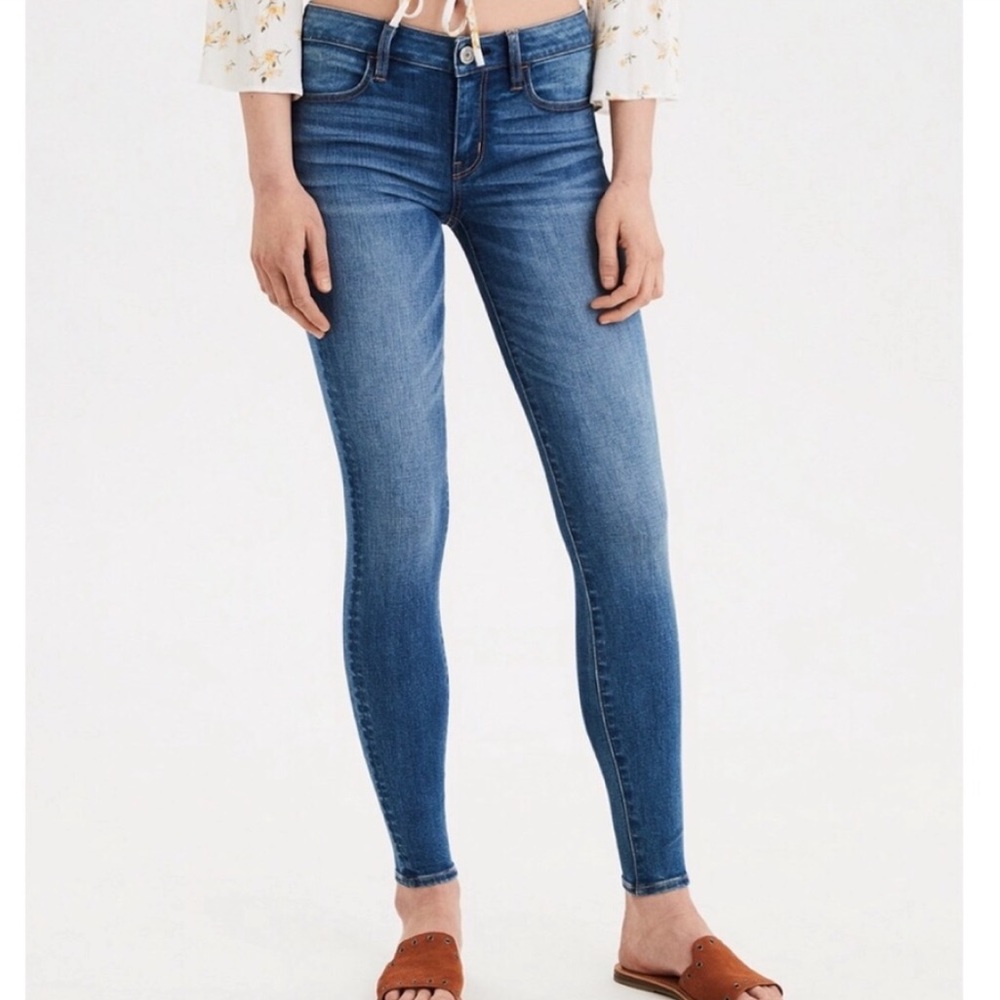 American Eagle skinny jeans